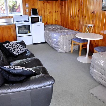 Braemar Motor Inn New Plymouth Esterno foto