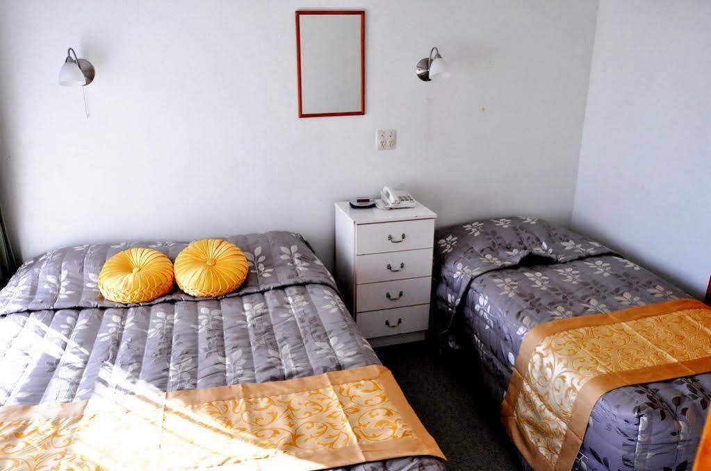 Braemar Motor Inn New Plymouth Esterno foto
